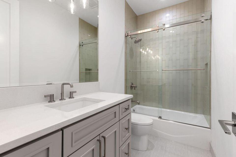 Bathroom at 121 Adams Way, built by UltraBuilders in Telluride, Colorado