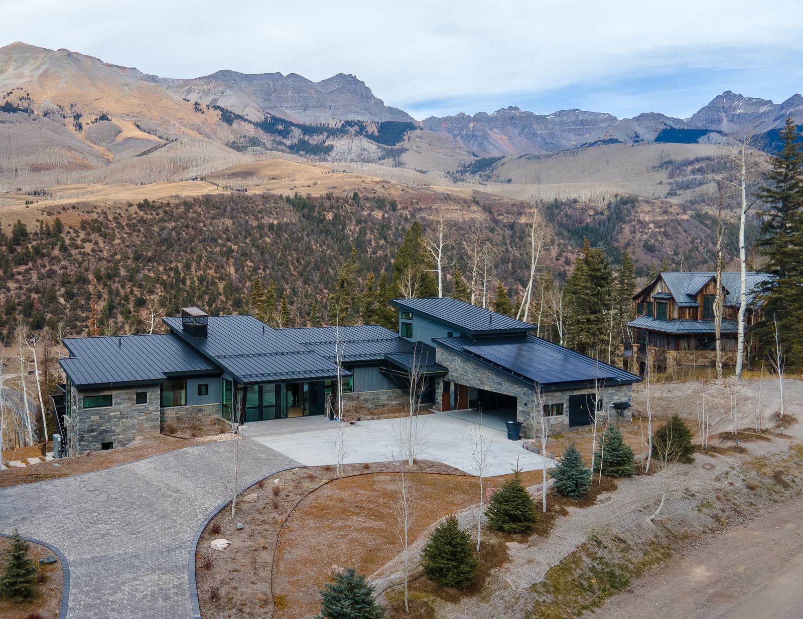 110 Lawson Overlook, built by UltraBuilders in Mountain Village, Colorado