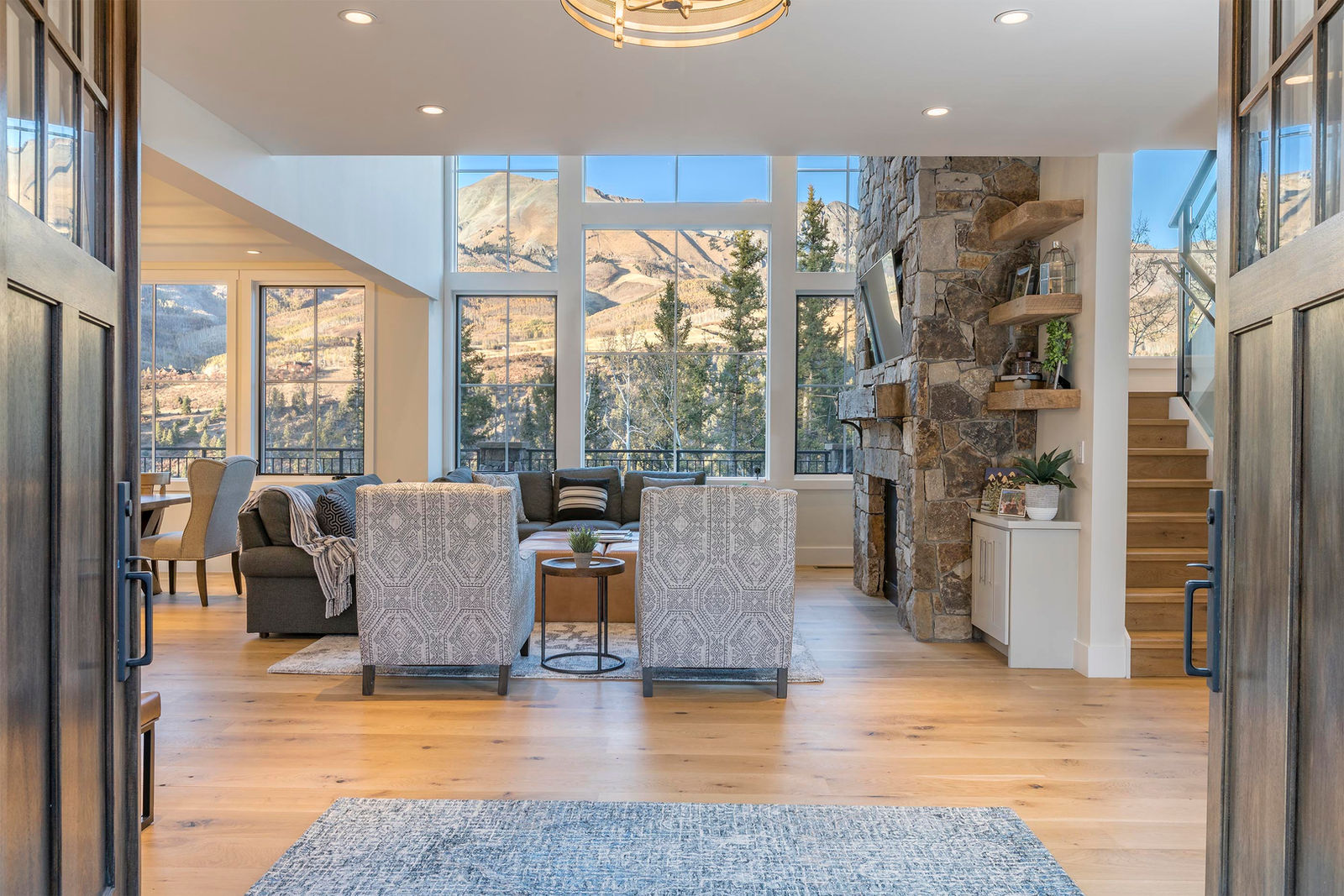 Entry and great room at 108 Lawson Overlook, built by UltraBuilders in Mountain Village, Colorado